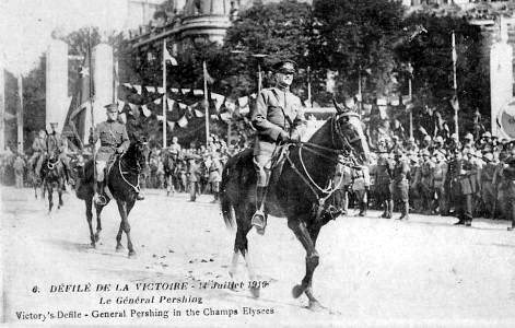 Dfil de la victoire 140719pershing